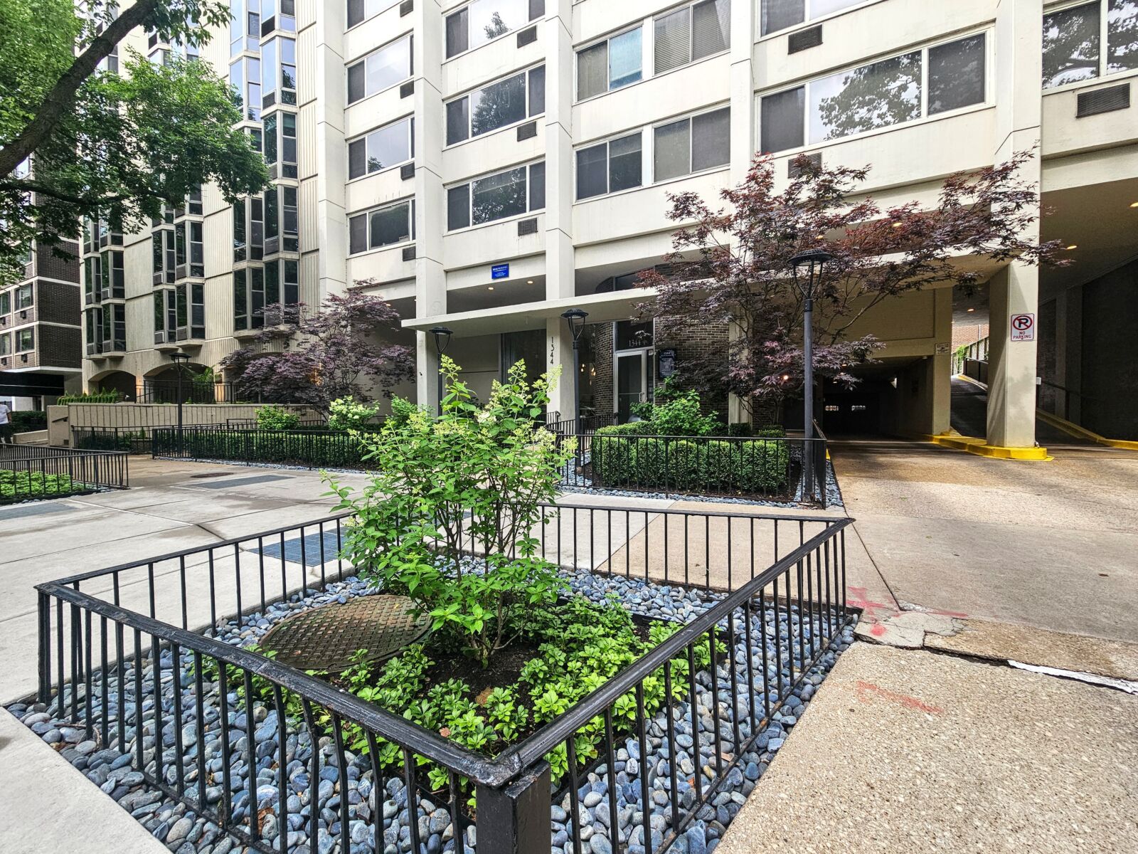 A high-rise apartment building at 1344 North Dearborn in Chicago’s Gold Coast neighborhood, featu...