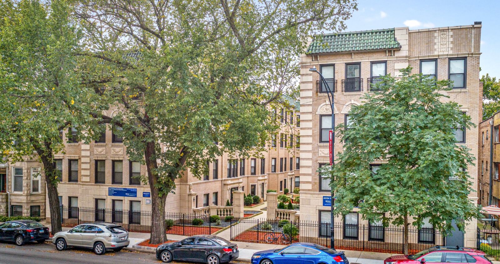 Ashland, exterior, Apartment Building, Car, City, Condo, High Rise, Housing, Neighborhood, Road, ...