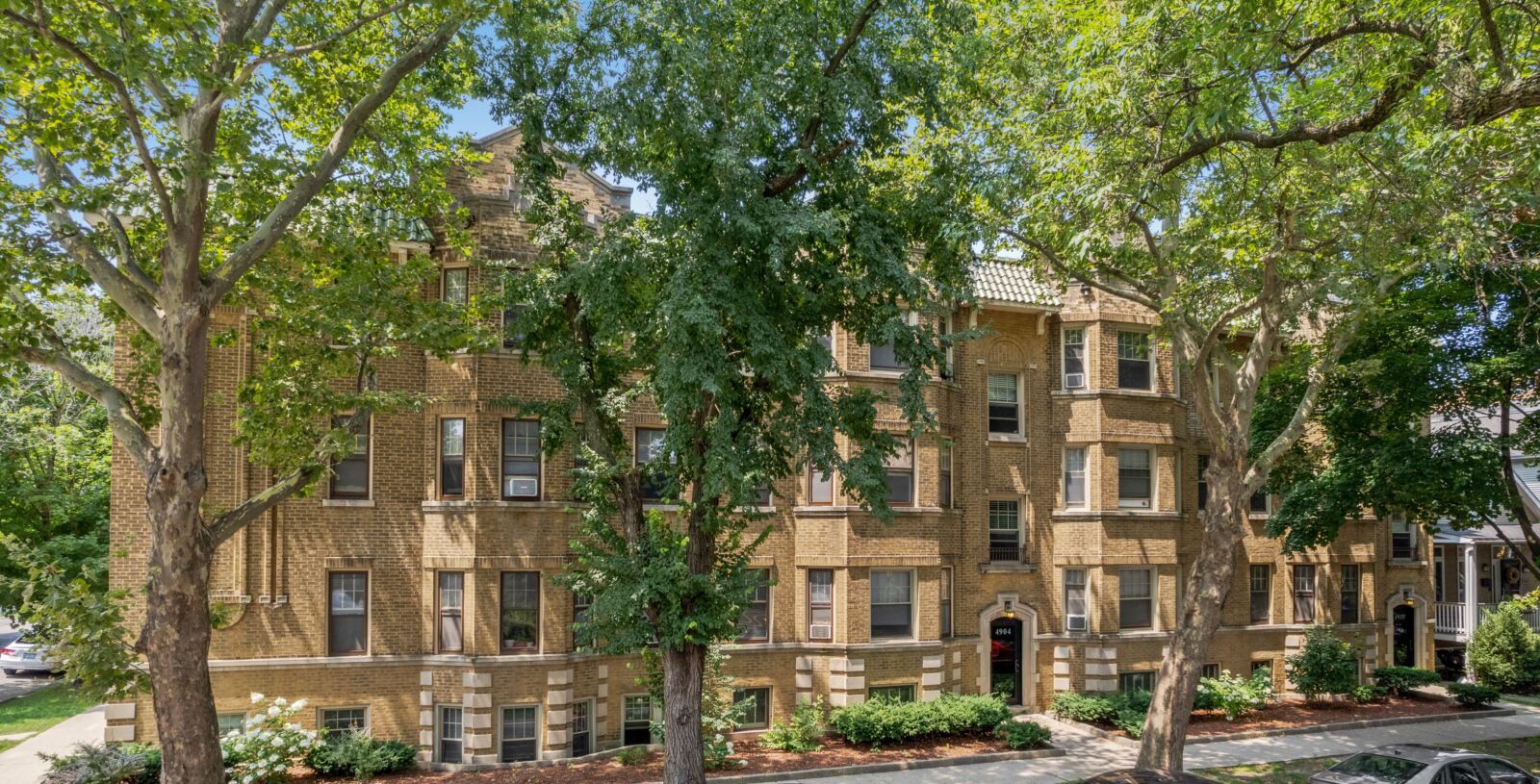 Ainslie, exterior, Apartment Building, Car, Chair, City, High Rise, Neighborhood, Plant, Tree, Ur...